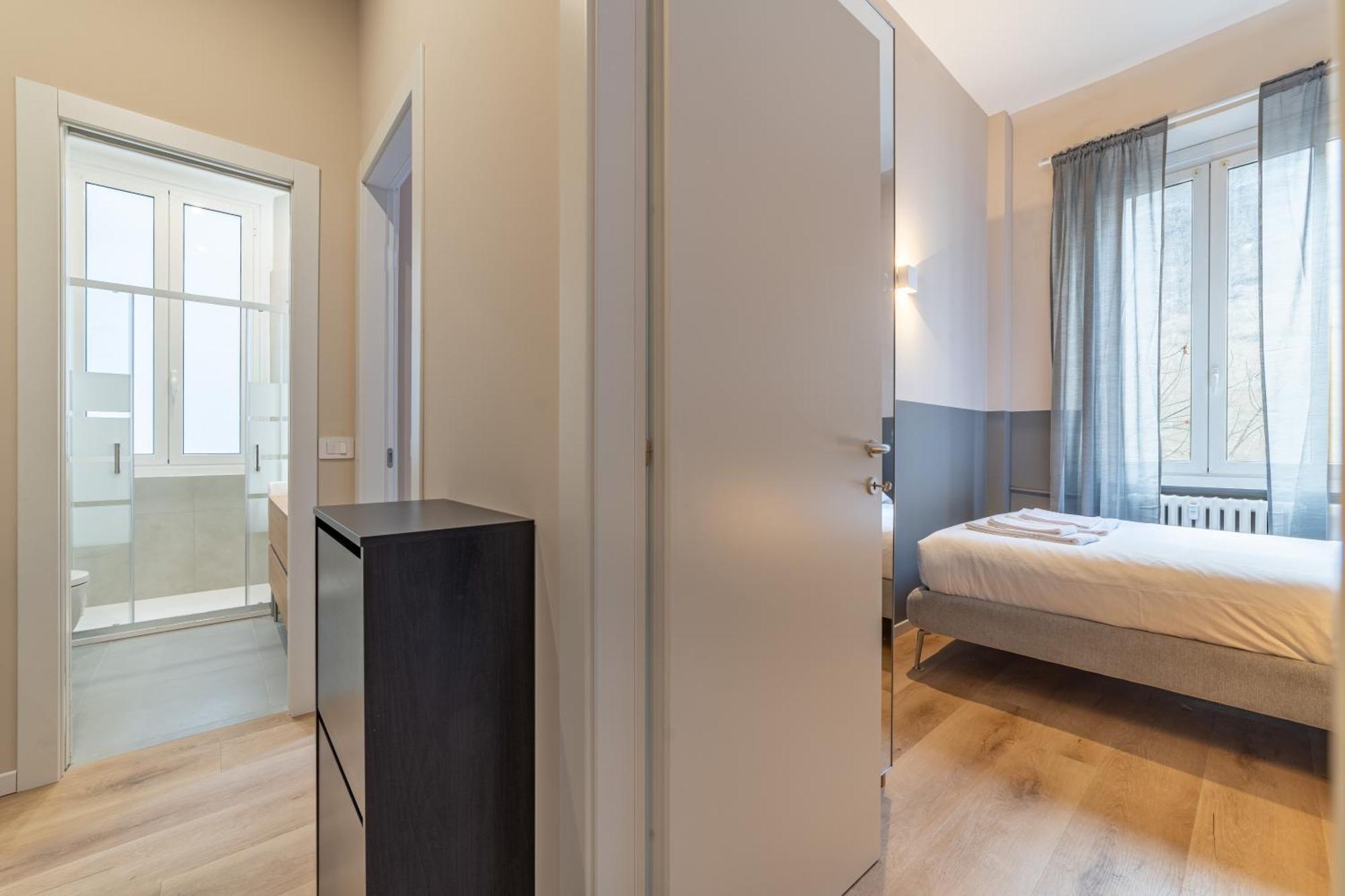 Appartement 5' From Station, With 2 Bedrooms